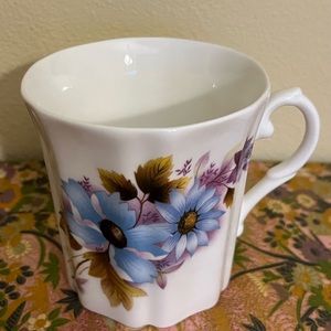 Vintage Royal Grafton Cup with Blue Daisy